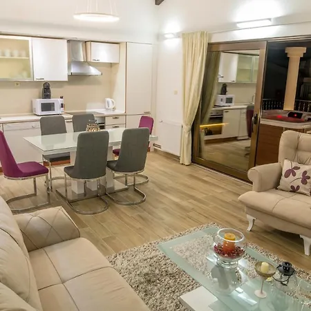 Apartamento Danigo Budva